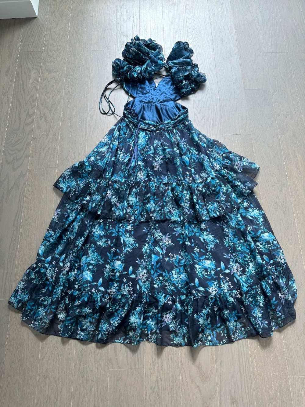 Ieena for Mac Duggal Ruffle Tiered Cut Out Gown Floral Blue Dress Chiffon - 6 - Picture 3 of 8